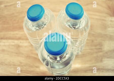 Plastikflaschen Wasser 500ml, Stockfoto