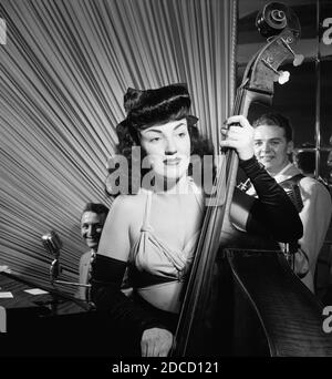 Vivien Garry, Amerikanische Jazz-Bassistin Stockfoto