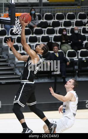 Segafredo Arena, Bologna, Italien, 20 Nov 2020, Vince Hunter von Virtus Segafredo Bologna während Virtus Bologna vs Lietkabelis, Basketball EuroCup Championship - Foto Michele Nucci / LM Credit: Ettore Griffoni/Alamy Live News Stockfoto