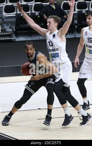 Bologna, Italien. November 2020. Bologna, Italien, Segafredo Arena, 20 Nov 2020, Vince Hunter von Virtus Segafredo Bologna während Virtus Bologna vs Lietkabelis - Basketball EuroCup Championship - Credit: LM/Michele Nucci Credit: Michele Nucci/LPS/ZUMA Wire/Alamy Live News Stockfoto