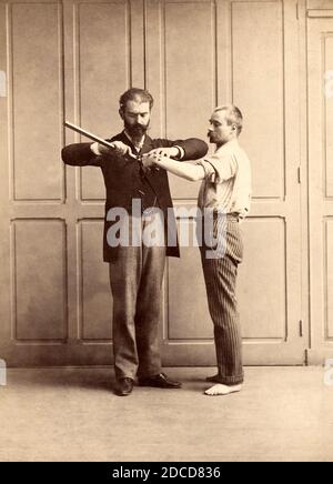 Alphonse Bertillon Measuring Prisoner, 1893 Stockfoto