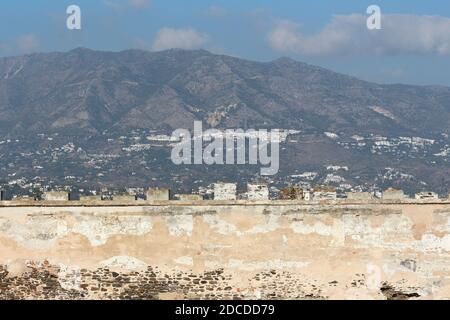 Blick auf das weiße Dorf Mijas, Provinz Málaga, Andalusien, Spanien. Stockfoto