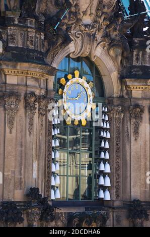 Landschaftliche Eindrücke aus dem Innenhof des Zwinger-Schlosses, Dresden, Sachsen, Deutschland. Stockfoto