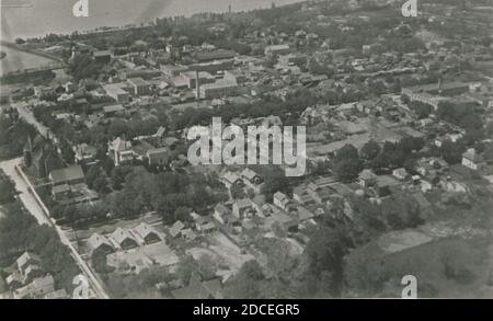 Kincardine Ontario von einem Flugzeug (HS85-10-37688). Stockfoto