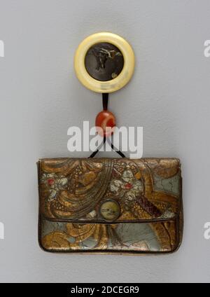 Kinchaku (Geldbörse) mit Netsuke und Ojime auf Chord, ca. 1750 Stockfoto