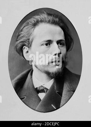 1865 ca., Paris, FRANKREICH : der französische Komponist JULES MASSENET ( 1842 - 1912 ). Unbekannter Fotograf. - COMPOSITORE - OPERA LIRICA - CLASSICA - KLASSISCH - PORTRAIT - RITRATTO - MUSICISTA - MUSICA - CRAVATTA - BAFFI - SCHNURRBART - BART - BARBA --- ARCHIVIO GBB Stockfoto