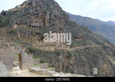 Peru Sacred Valley Ollantaytambo - Steintor in Ollantaytambo Ruinen - Ruinas Ollantaytambo Stockfoto