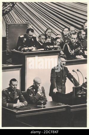 BERLIN, DEUTSCHLAND - 1. SEPTEMBER 1939: Ansprache des Reichskanzlers Adolf Hitler vor dem Reichstag, 1. September 1939 Stockfoto