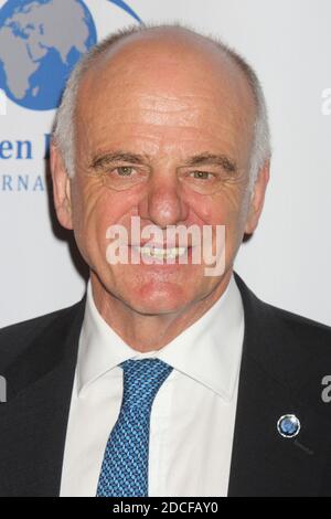 Dr. David Nabarro, Senior System Coordinator for Ebola Virus Disease der Vereinten Nationen, nimmt am 18. Mai 2015 an der Spirit of Helen Keller Gala 2015 in der New York Public Library in New York City Teil. Foto: Henry McGee/MediaPunch Stockfoto