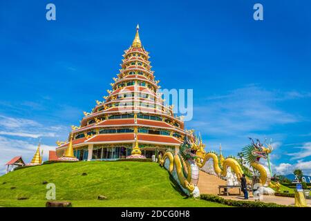 Huai Pla Kung Tempel ist ein Tempel mit Thai-chinesischen Gebäuden, Chiang Rai, Thailand. Stockfoto