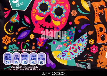 reference intake nutritional information label on pack of McVities Funny Bones chocolate cake bars Stockfoto