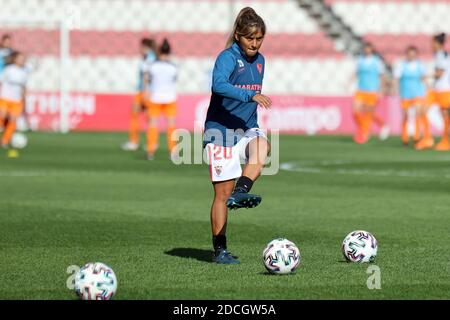 Sevilla, Spanien. November 2020. Javiera Paz vom FC Sevilla beim Primera Iberdrola-Spiel zwischen dem FC Sevilla und dem FC Valencia im Stadion Jesus Navas in Sevilla, Spanien. Quelle: Jose Luis Contreras/DAX/ZUMA Wire/Alamy Live News Stockfoto