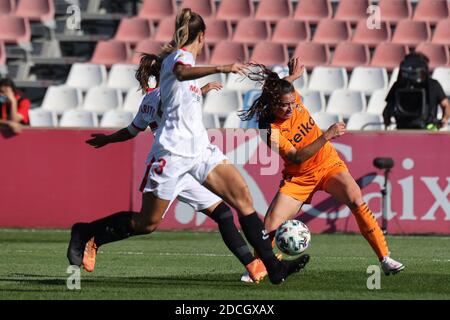 Sevilla, Spanien. November 2020. Maria Bonsegundo von Valencia FCF beim Primera Iberdrola Spiel zwischen Sevilla FC und Valencia FCF im Jesus Navas Stadion in Sevilla, Spanien. Quelle: Jose Luis Contreras/DAX/ZUMA Wire/Alamy Live News Stockfoto