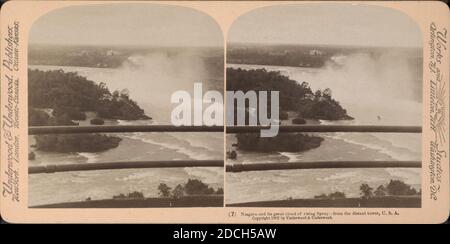 Niagara und seine große Wolke aus aufsteigendem Spray, vom Distant Tower, USA, Underwood & Underwood, 1895, New York (Staat), Niagara Falls (N.Y. und Ont.), Niagara Falls Stockfoto