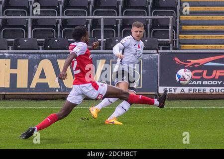 Swansea, Großbritannien. November 2020. Jake Bidwell von Swansea City im Kampf gegen Rotherham United. EFL Skybet Championship match, Swansea City gegen Rotherham Utd im Liberty Stadium in Swansea am Samstag, 21. November 2020. Dieses Bild darf nur für redaktionelle Zwecke verwendet werden. Nur redaktionelle Verwendung, Lizenz für kommerzielle Nutzung erforderlich. Keine Verwendung in Wetten, Spiele oder ein einzelner Club / Liga / Spieler Publikationen. PIC von Lewis Mitchell / Andrew Orchard Sport Fotografie / Alamy Live News Kredit: Andrew Orchard Sport Fotografie / Alamy Live News Stockfoto