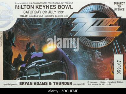 Original-Papierticket für ZZ Top Bryan Adams & Thunder im Milton Keynes Bowl England UK Samstag, 6. Juli 1991 Stockfoto