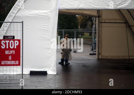 Mobiler Kontrollpunkt, Teststandort. Litauen Kedainiai Stockfoto