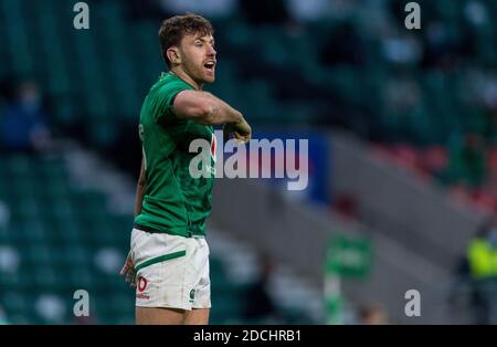 London, England, 21. November 2020, Rugby Union Autumn International Series , England Frauen gegen Frankreich Frauen, Twickenham, 2020, 21/11/2020 Hugo Keenan of Ireland Credit:Paul Harding/Alamy Live News Stockfoto