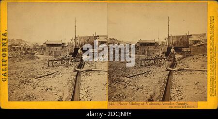 Placer Mining bei Volcano, Amador County, die Dump und Schleuse., Standbild, Stereographen, 1863 - 1868 Stockfoto