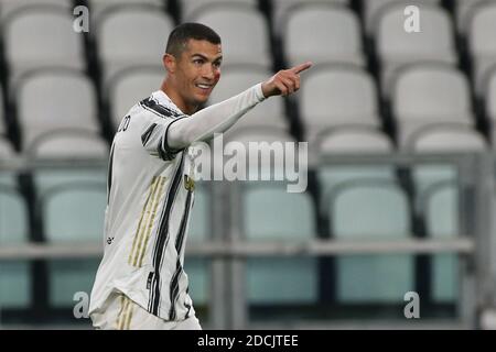 Allianz Stadion, Turin, Italien. November 2020. 7 Cristiano Ronaldo (JUVENTUS FC) während Juventus FC gegen Cagliari Calcio, Italienischer Fußball Serie A Spiel - Foto Claudio Benedetto/LM Credit: Ettore Griffoni/Alamy Live News Stockfoto