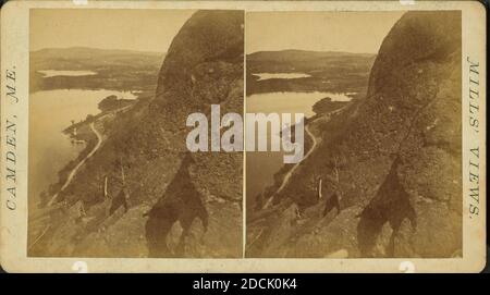 Blick vom Megunticook Mountain auf den Megunticook Lake., Standbild, Stereogramme, 1850 - 1930, Mills, H. A. Stockfoto