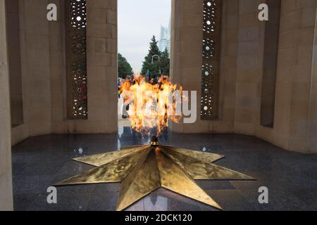 Gasse der Märtyrer Friedhof und Gedenkstätte Komplex in Baku. Shehidler Khiyabani Stockfoto