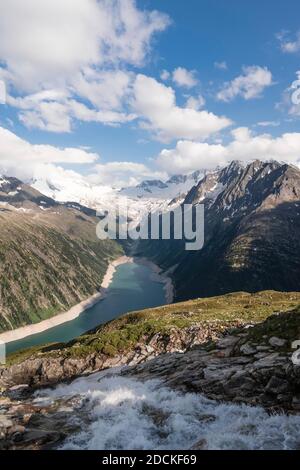 Blick vom Berliner Höhenweg auf den Schlegeisstausee, Schlegeisstausee, Zillertaler Alpen, Schlegeiskeesgletscher, Zillertal, Tirol, Österreich Stockfoto