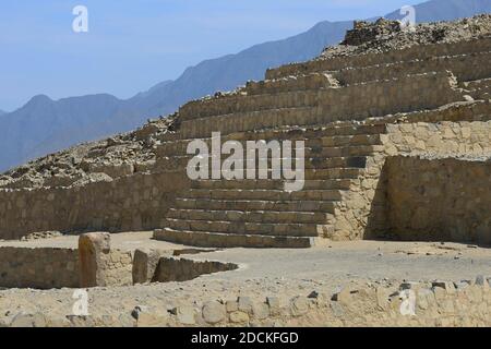 Ruinen von Caral, älteste Stadt Amerikas, UNESCO-Weltkulturerbe, Rio Supe Valley, Peru Stockfoto