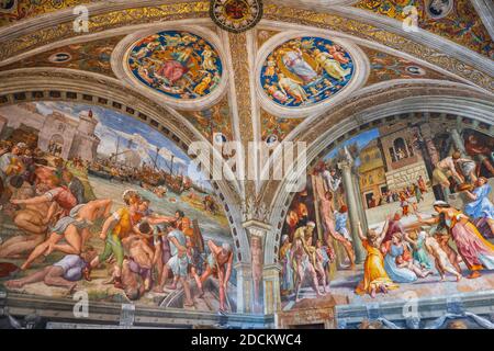 Schlacht von Ostia und Feuer im Borgo Fresken im Raum des Feuers im Borgo, Raffael-Räume, Vatikanische Museen, Rom, Italien Stockfoto