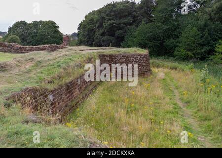 Die Ruinenmauern von Bolingbroke Castle, Spilsby, Lincolnshire, Großbritannien Stockfoto