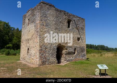 Thetford Warren Lodge in der Nähe von Thetford, Norfolk, Großbritannien. Es wurde vermutlich um 1400 vom Priorat von Thetford errichtet. Stockfoto