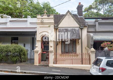 Ein kleines Federation Queen Anne Stil, Haus im Sydney Vorort Glebe, Australien. Stockfoto