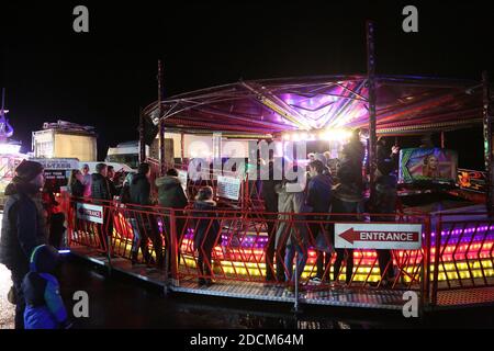 Ayr, Ayrshire, Schottland, UK Fireworks Night auf der Ayr Racecourse, Stockfoto