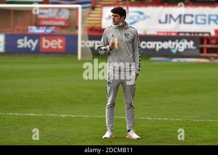 EXETER, ENGLAND. 21. NOVEMBER George Blackwood von Oldham Athletic vor dem Sky Bet League 2-Spiel zwischen Exeter City und Oldham Athletic im St James' Park, Exeter am Samstag, 21. November 2020. (Kredit: Eddie Garvey, Mi News) Kredit: MI Nachrichten & Sport /Alamy Live Nachrichten Stockfoto