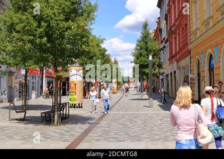 Juli 14 2020 Cheb/Eger in Tschechien: Eine der Altstadtstraßen der Stadt Stockfoto