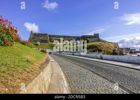 Das Hotel Pousada Formely Forte de Sao Sebastiao WURDE umgebaut 16 Jahrhundert Schloss in Angra do Heroismo Terceira Insel die Azoren Portugal Stockfoto