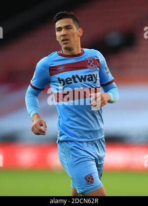 Fabian Balbuena von West Ham United während des Premier League-Spiels in Bramall Lane, Sheffield. Stockfoto