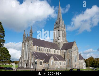 St. Mary's Cathedral von Augustus Welby Pugin und J.J. McCarthy als irisches Erbe und mittelalterliches Gebäude im gotischen Stil in Killarney, Grafschaft Kerry Irland Stockfoto