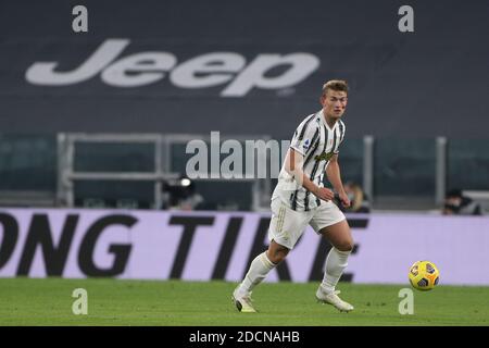 4 Matthijs De Ligt (FC JUVENTUS) während des FC Juventus gegen Cagliari Calcio, Italienisches Fußballspiel Serie A, Turin, Italien, - Foto .LM/Claudio Benedetto Stockfoto