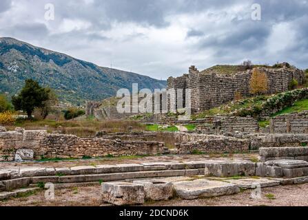 Dodona in Epirus, nordwestliches Griechenland, war das älteste hellenische orakel, möglicherweise datierend zum zweiten Jahrtausend BC. Stockfoto