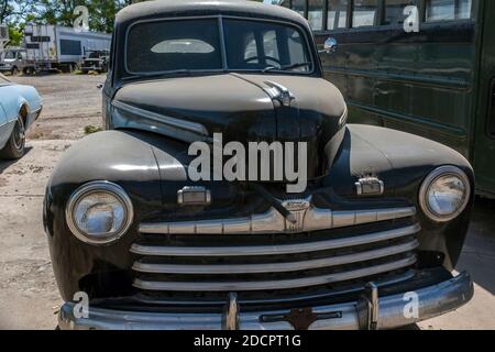 Vintage Ford 4-Türer: 'Quecksilber acht' wahrscheinlich 2. Generation (1941-1948) Stockfoto