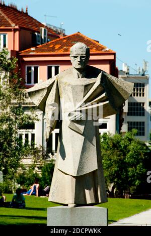 Statue von Antonio Ferreira Gomes - Porto - Portugal Stockfoto