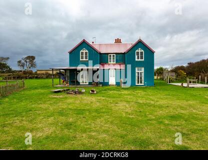 Tower House erbaut C1893 Schießhaus Wellblech Gebäude, Bawdsey, Suffolk, England, Großbritannien Stockfoto