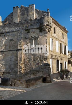 Cave de la Commanderie Weinhandelsgebäude in Saint Emilion Frankreich Stockfoto