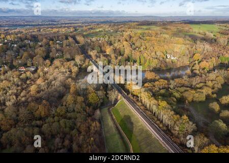 Drohnen Luftaufnahmen Hampshire Forest, zeigt die Höhe der Aufforstung Stockfoto