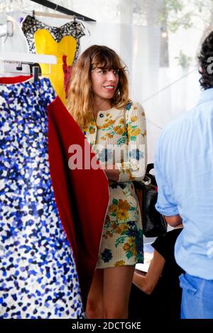 Street Style, auf 33. International Festival of Fashion and Photography in der Villa Noailles, in Hyeres, Frankreich, am 28. April 2018. Foto von Marie-Paola Bertrand-Hillion/ABACAPRESS.COM Stockfoto