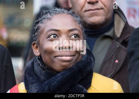 Danièle Obono, Abgeordneter von La France Insoumise, während der Demonstration der Studenten gegen die von der französischen Regierung vorgeschlagene Reform der Hochschulauswahl und des Abitur. Paris, Frankreich, 1. Februar 2018. Foto von Samuel Boivin/ABACAPRESS.COM Stockfoto