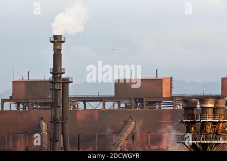 Aceralia ist mit einer Produktion von fast 10 Millionen Tonnen der größte Stahlhersteller Spaniens. Anschließend. Stockfoto