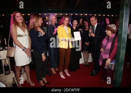 Jury, Odile d'Oultremont und Amelie Nothomb beim 11. Prix de La Closerie des Lilas Literary Awards am 11. April 2018 in der La Closerie des Lilas in Paris, Frankreich. Foto von Jerome Domine/ABACAPRESS.COM Stockfoto