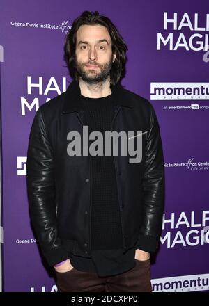 Chris D'Elia nimmt an der Premiere von Momentum Pictures' 'Half Magic' im Londoner West Hollywood am 21. Februar 2018 in West Hollywood, Los Angeles, CA, USA Teil. Foto von Lionel Hahn/AbacaPress.com Stockfoto